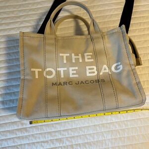 Marc Jacobs The Tote Bag Medium Canvas Beige